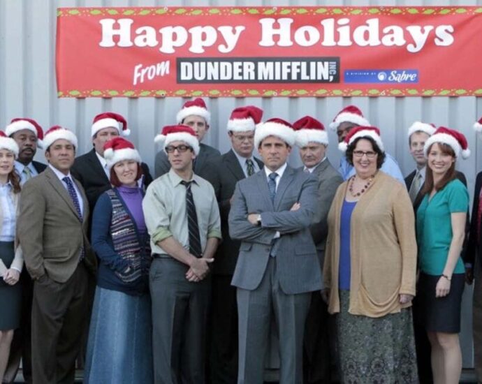 How to Watch Every ‘The Office’ Christmas Special on Netflix