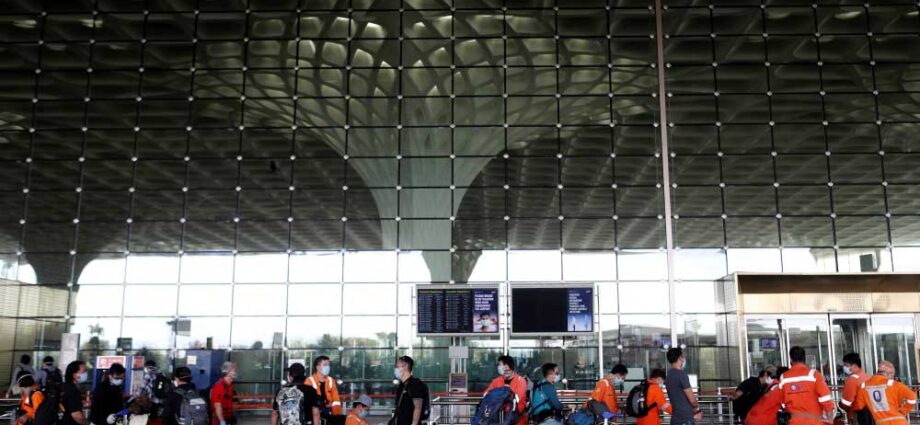 India Relaxes COVID Guidelines For International Arrivals At Airports.