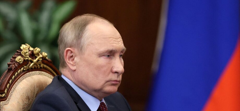 Putin Retaliates Against West, Bans Russian Oil to .